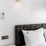 Marine Point 아파트